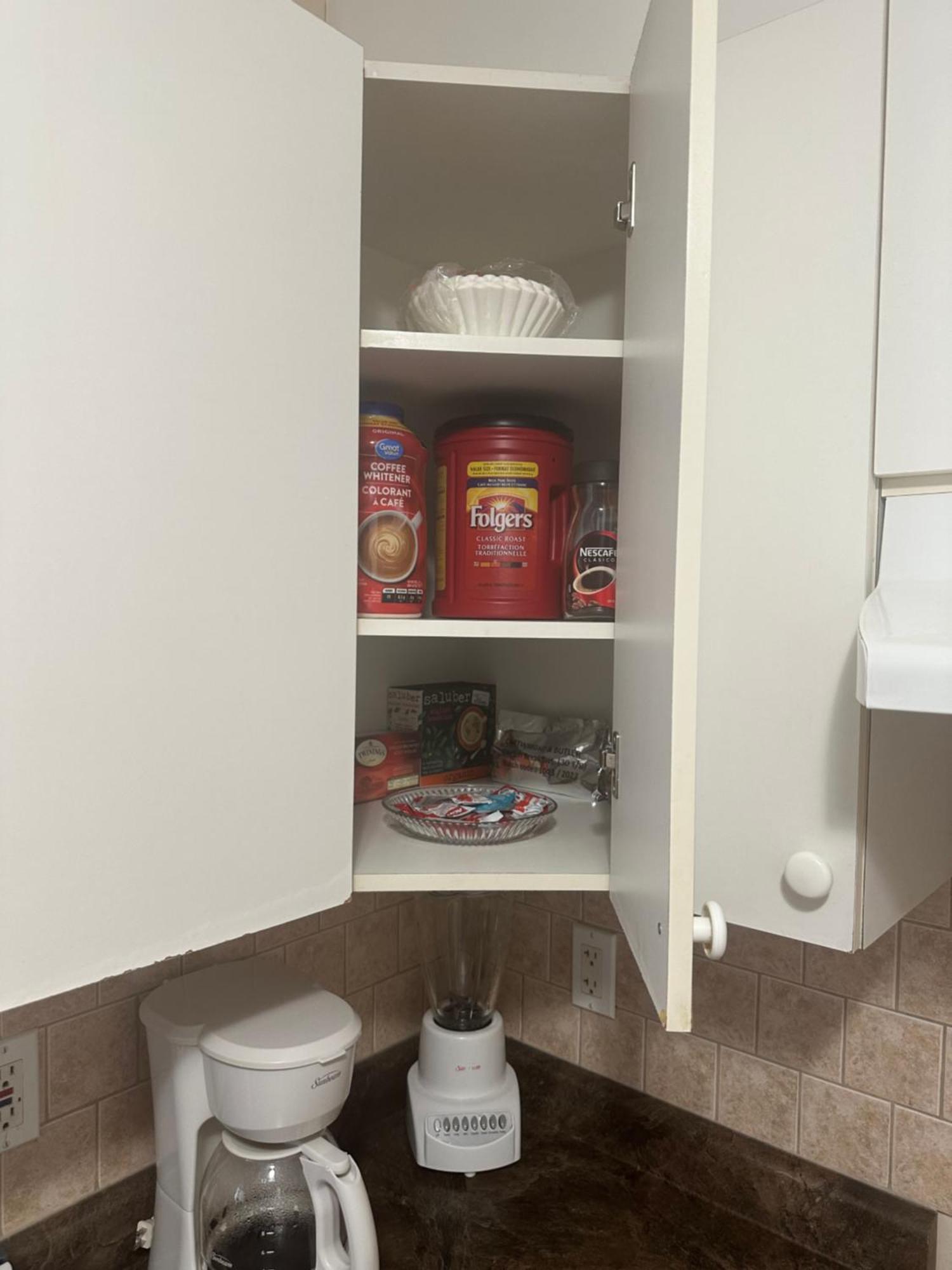 Clean Quiet Comfortable Suite; Center